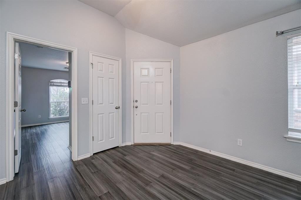 408 Cherokee Gate Dr - Photo 4 of 39