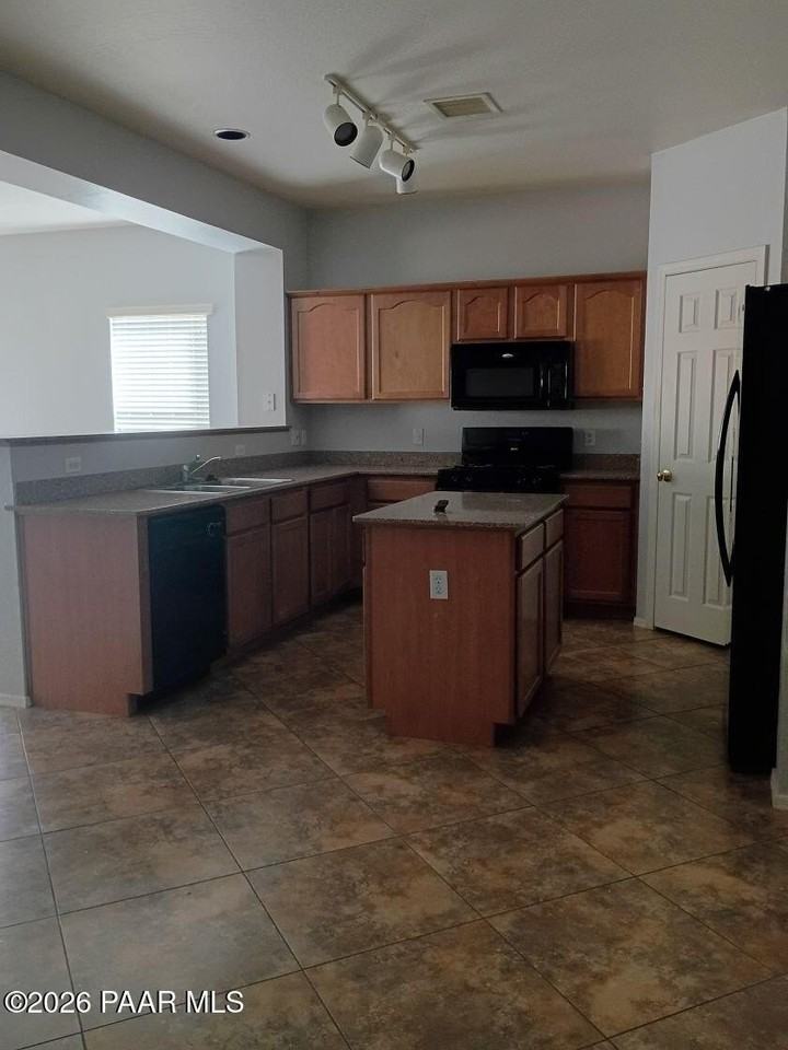 12694 E Amor St - Photo 4 of 18