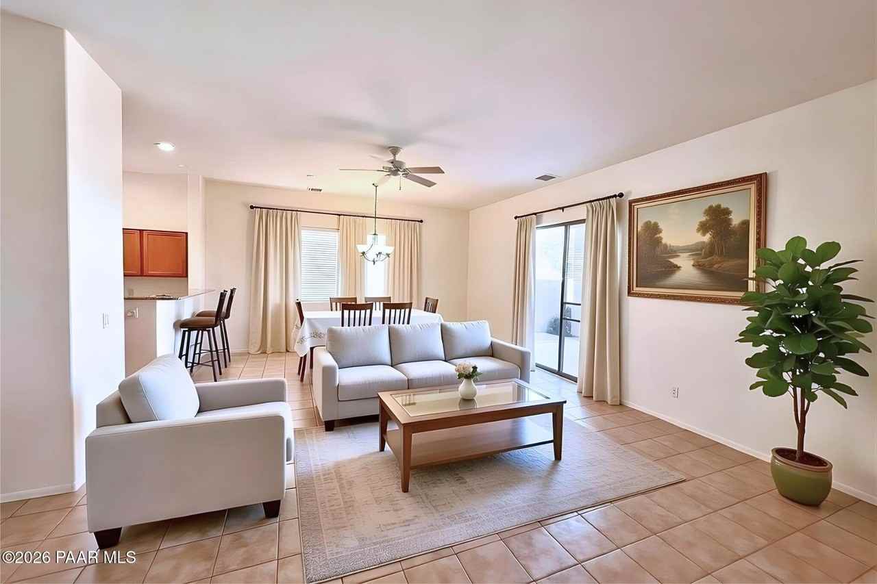 4781 N Wycliffe Dr - Photo 4 of 26