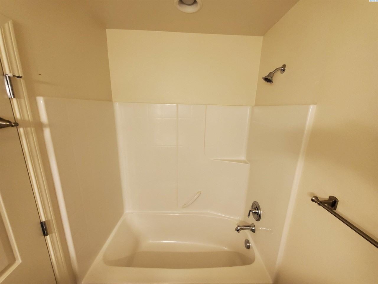 1529 N Grant St - Photo 7 of 15