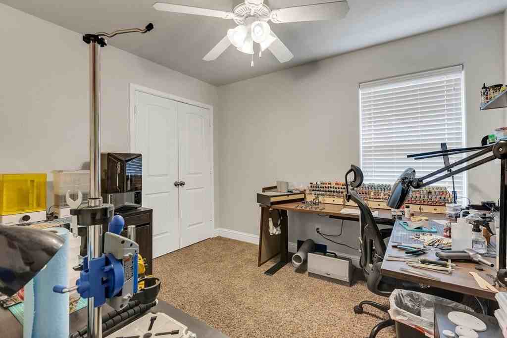 711 Candlestick Dr - Photo 7 of 11