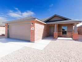 featured image of Country Club Dr