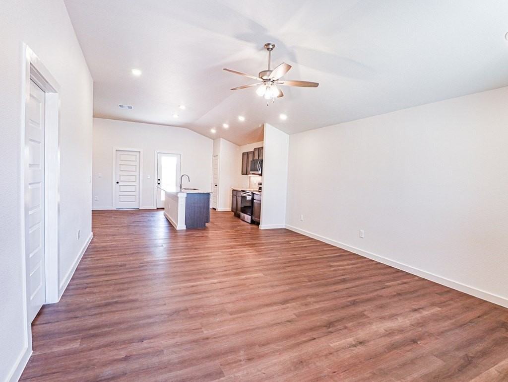 Country Club Dr - Photo 3 of 25