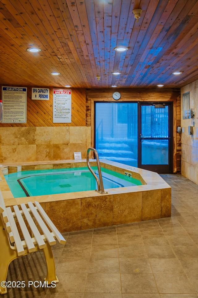 1940 Prospector Ave #407 - Photo 2 of 6