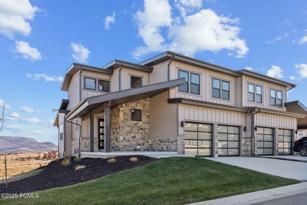 1021 W Vissen Way Unit 67  