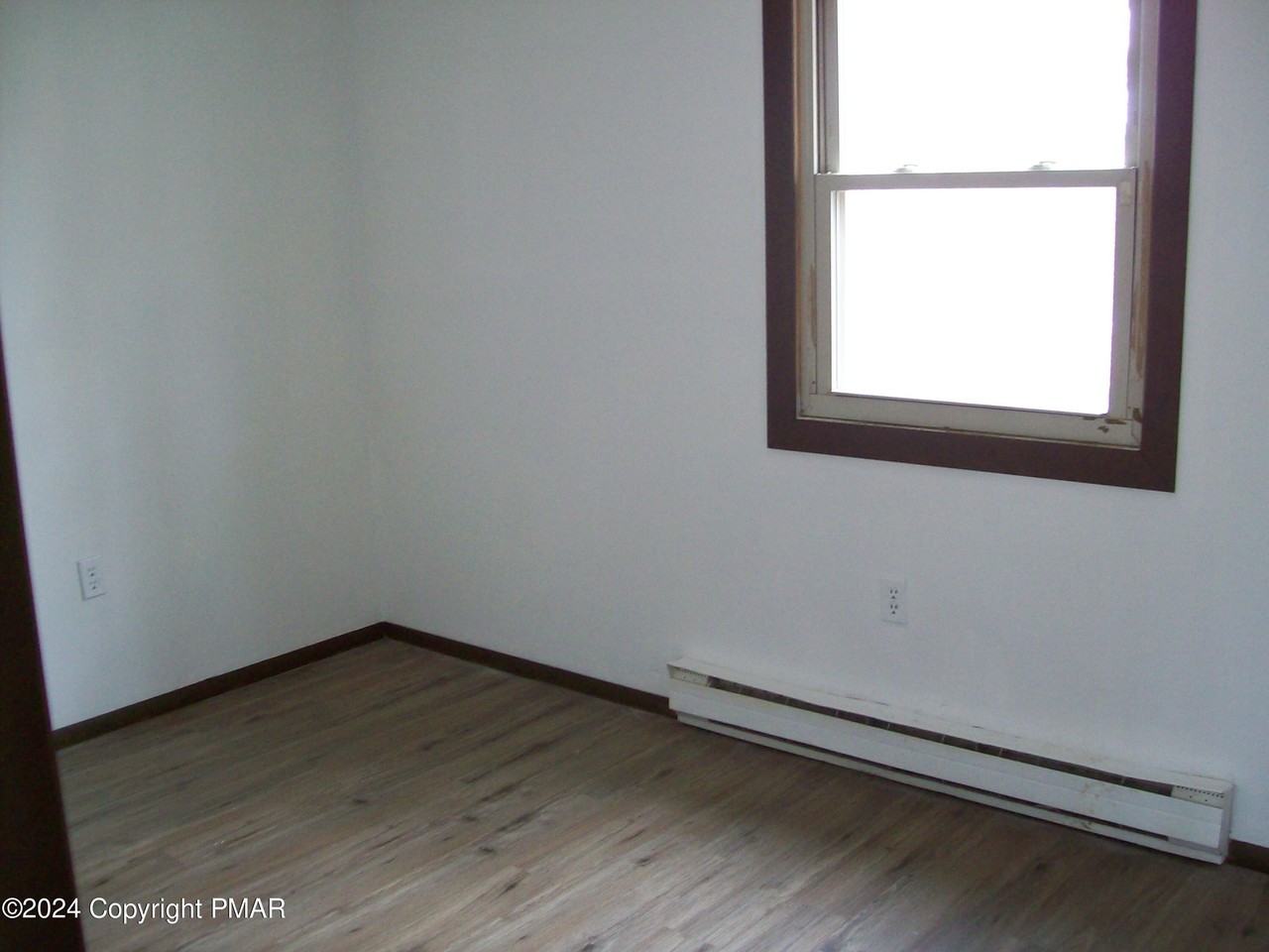 8062 Red Squirrel Dr - Photo 6 of 10