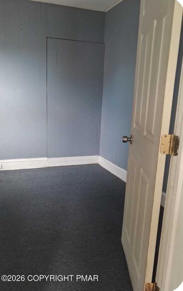 520 Hickory St Apt 3 - Photo 5 of 10