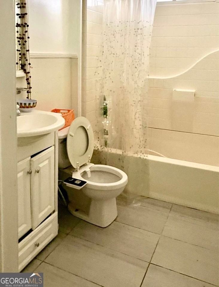 1443 Oxford Rd Ne - Photo 7 of 7