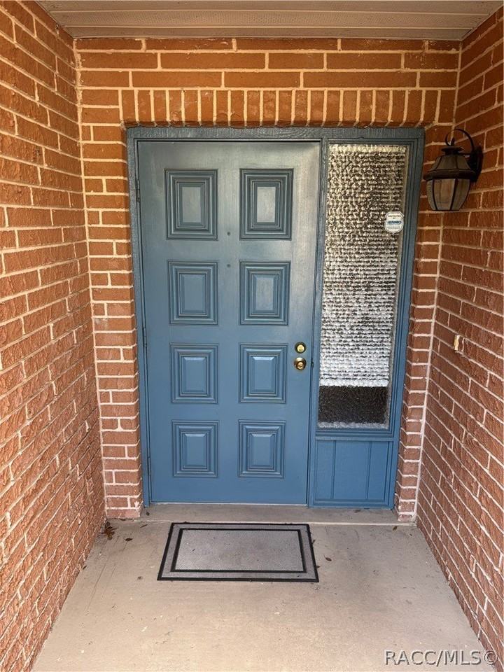 57 Chinaberry Cir - Photo 2 of 12