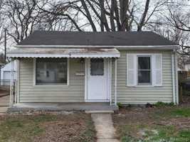 featured image of 6466 Cooper St