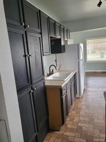 6466 Cooper St - Photo 5 of 19