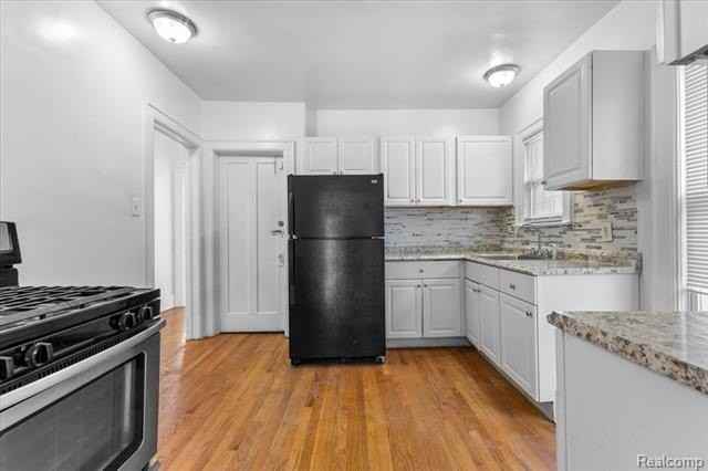 1410 Glynn Ct - Photo 6 of 8