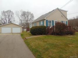 featured image of 1303 Collier Rd