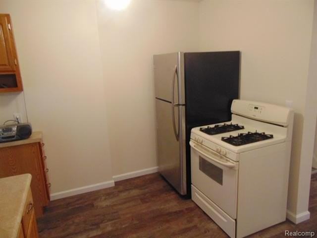 1303 Collier Rd - Photo 6 of 19