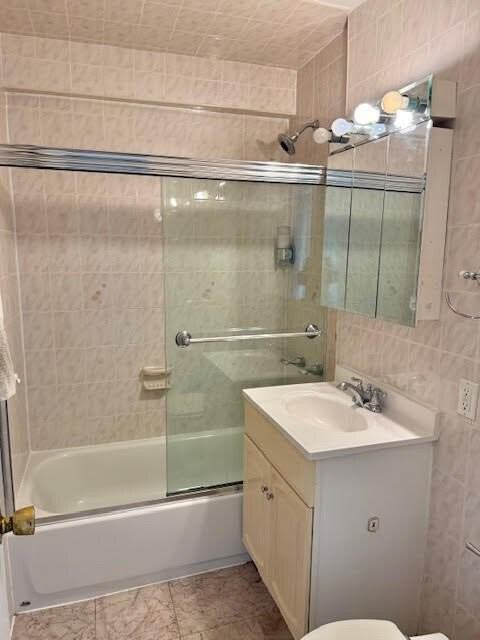 540 Ocean Pkwy #6H - Photo 6 of 9