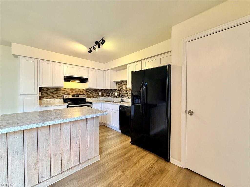 1633 Ocean Bay Dr - Photo 7 of 27