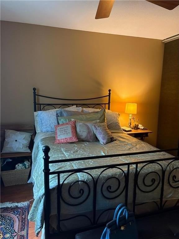 2616 Harriet Ave #202 - Photo 3 of 14