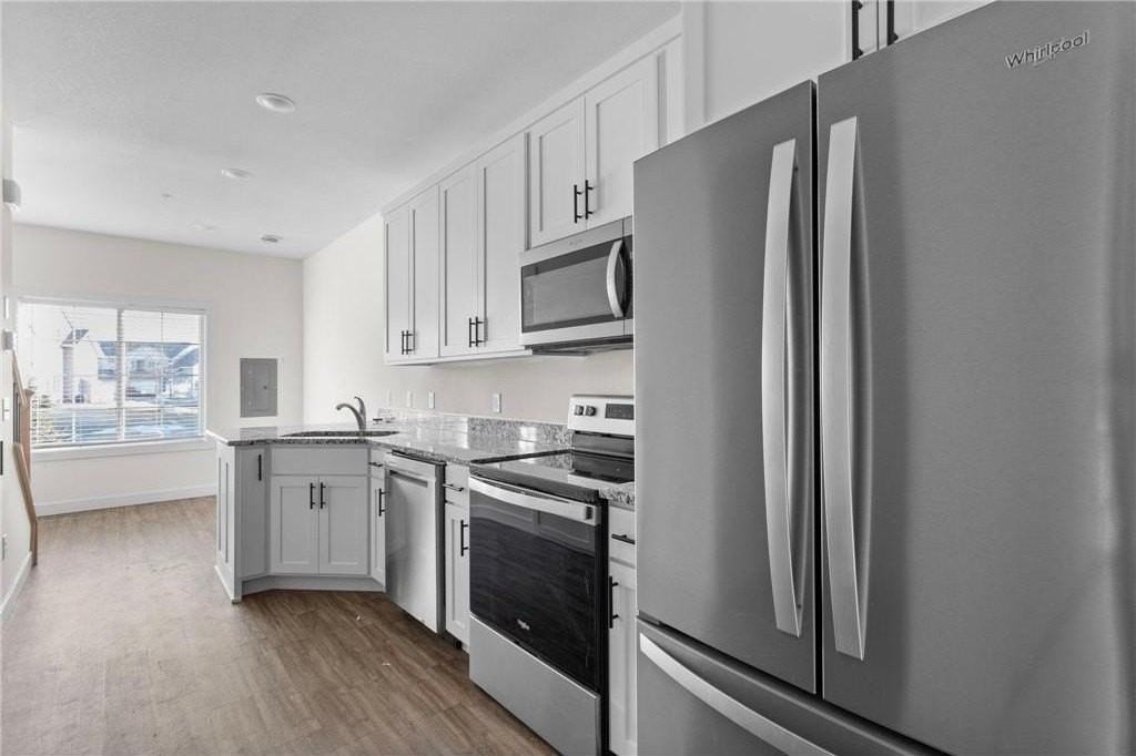 1795 Cleveland Ct S - Photo 2 of 22