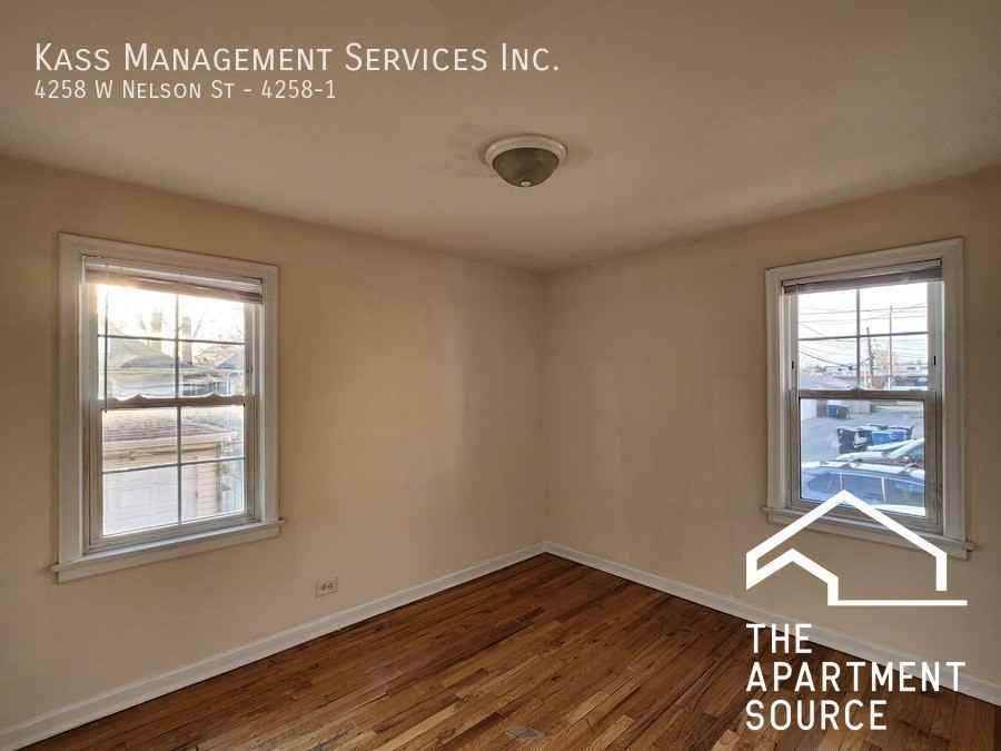 4258 W Nelson St #1 - Photo 7 of 10