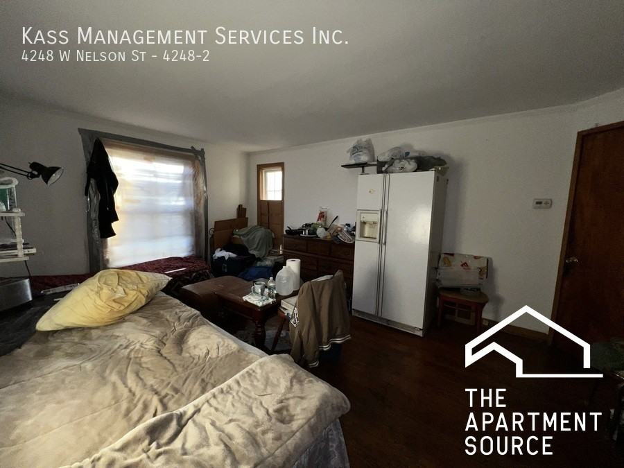 4248 W Nelson St #2 - Photo 4 of 7