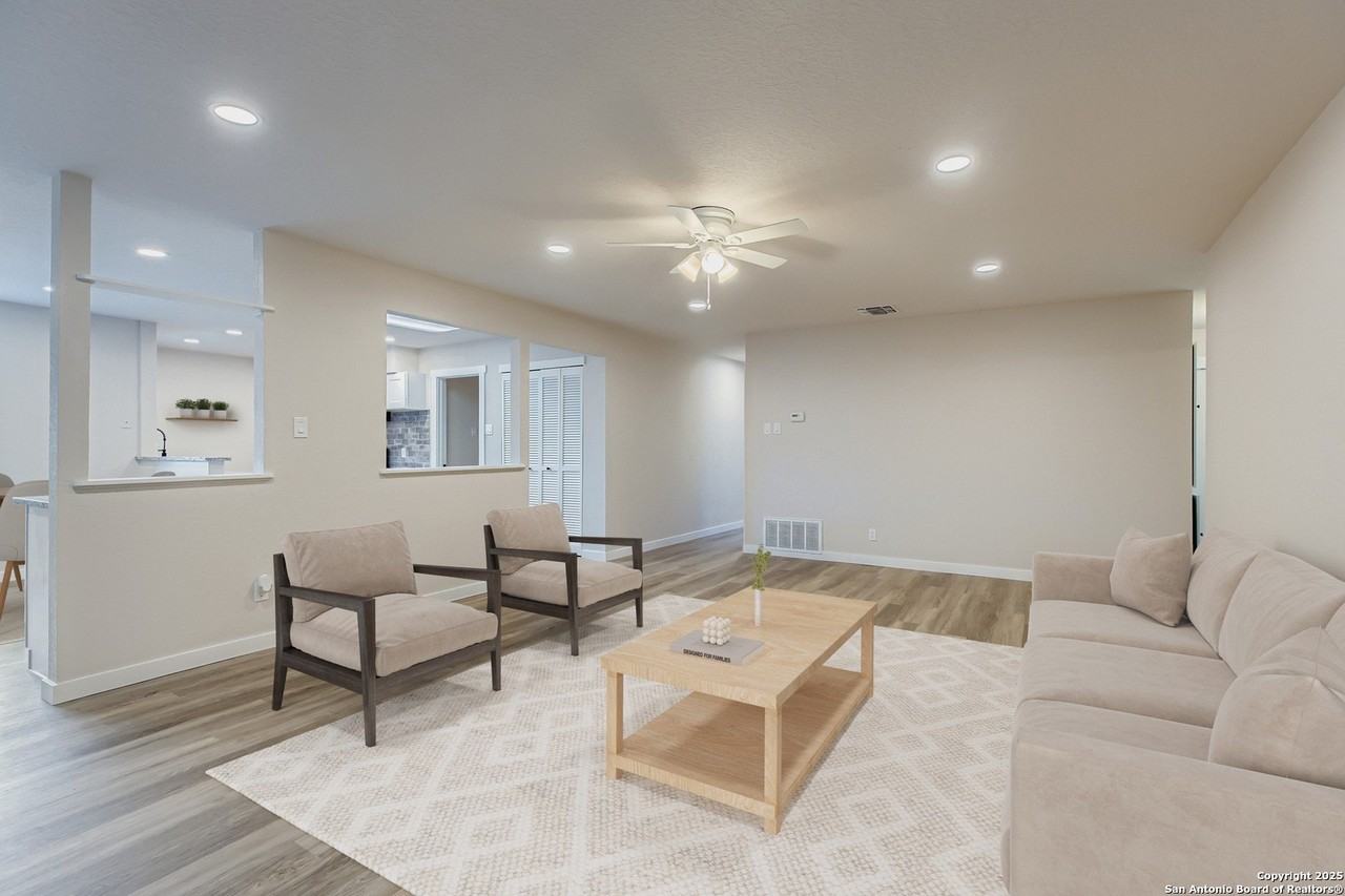 520 Marilyn Dr - Photo 6 of 36