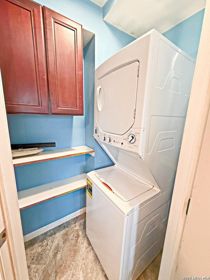 817 Zachry Dr - Photo 7 of 18