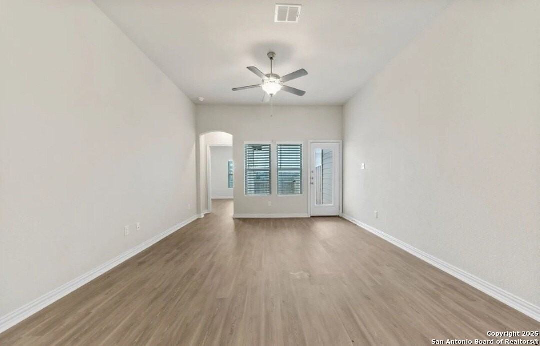 5423 Devils Gate Unit 2 - Photo 6 of 15