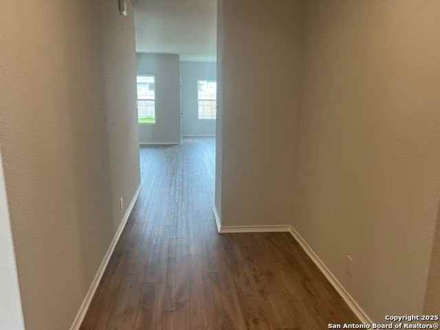 105 Beveridge Rd - Photo 4 of 19