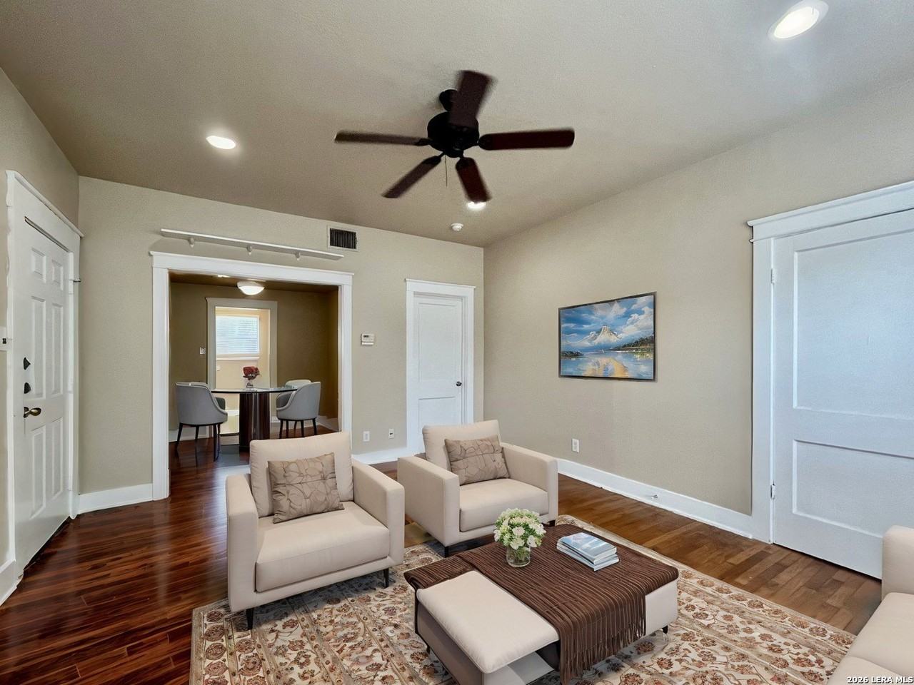 1539 W Woodlawn Ave Apt 2 - Photo 2 of 28