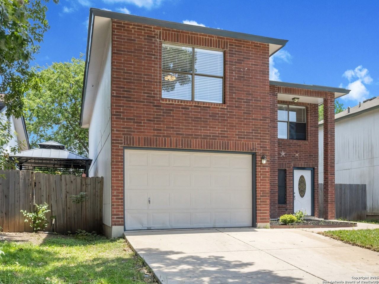 7622 Alverstone Way - Photo 3 of 33