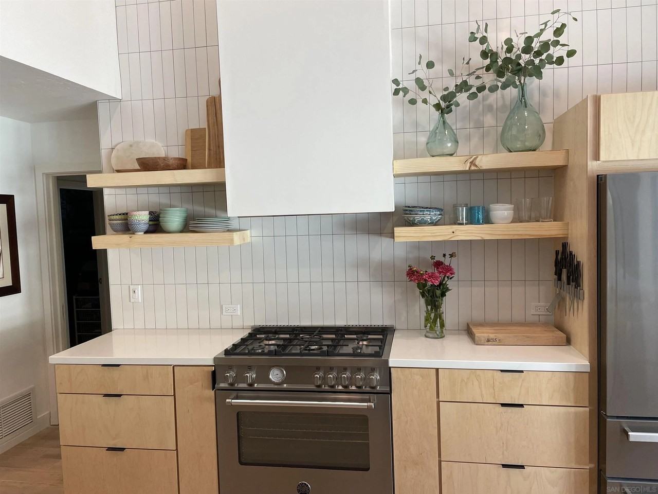 13546 Mango Dr - Photo 5 of 45