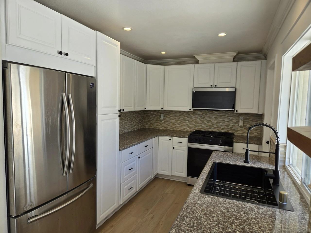 11378 Ajanta Ct - Photo 5 of 13