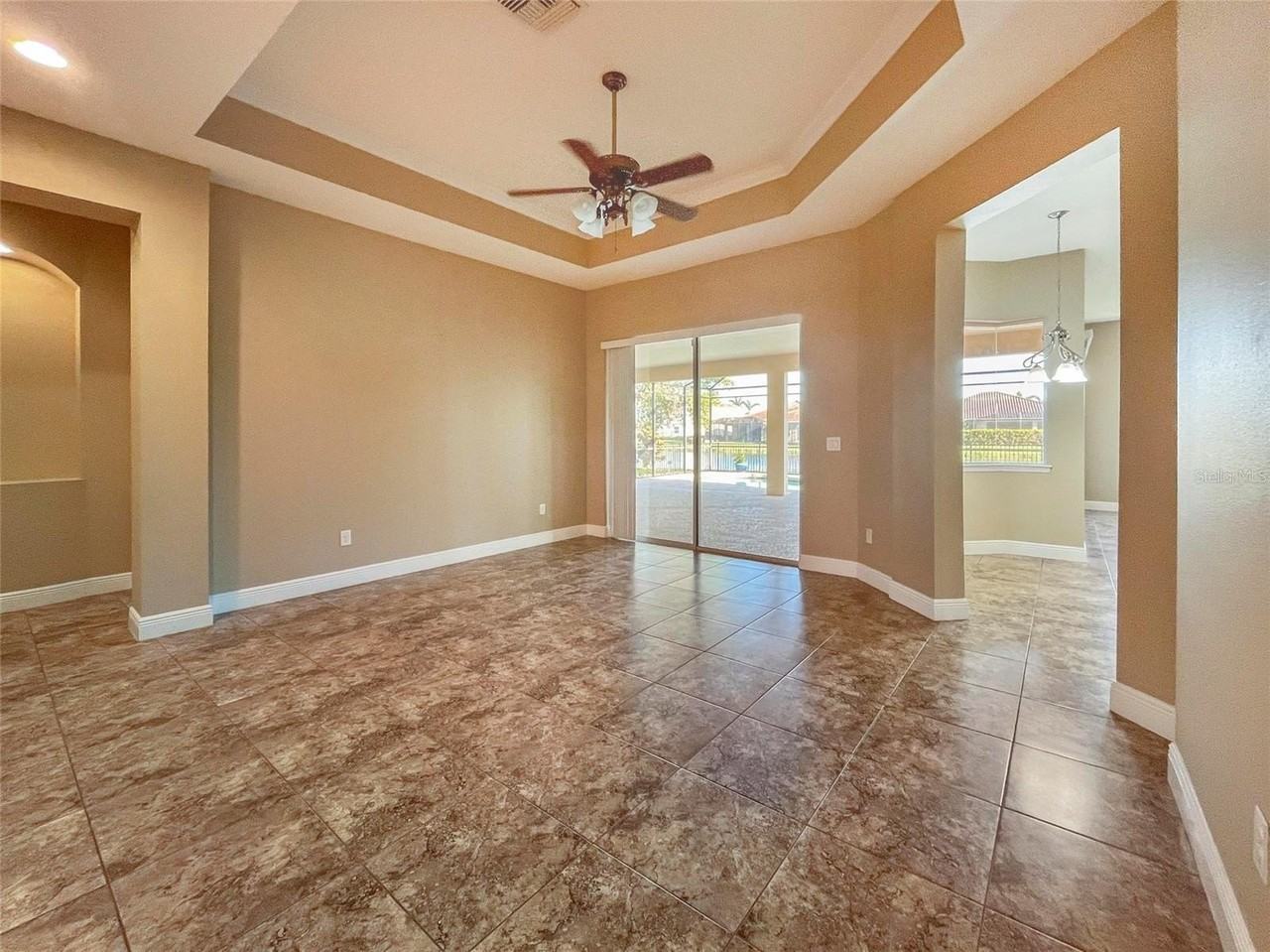 6621 Horned Owl Pl - Photo 4 of 32