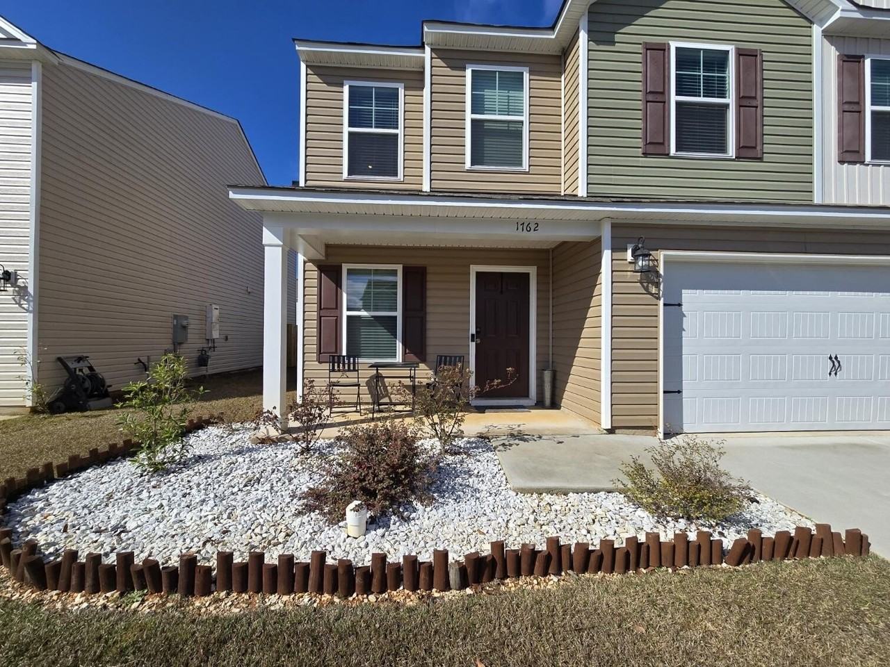 1762 Camazay Dr - Photo 3 of 40