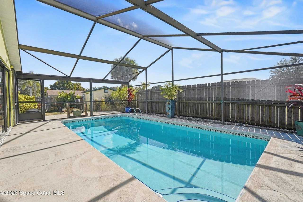 1820 Zaminder St Nw - Photo 4 of 23