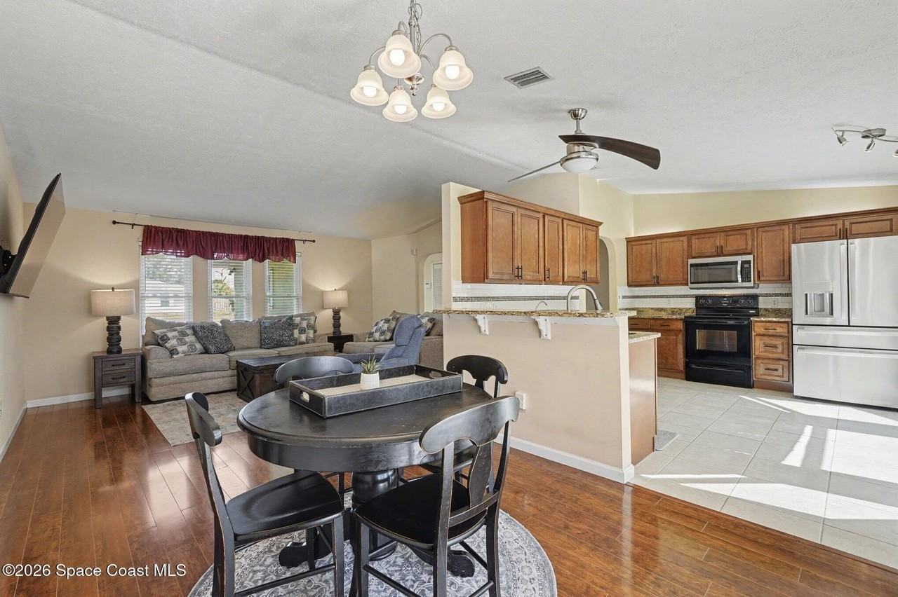 1820 Zaminder St Nw - Photo 7 of 23