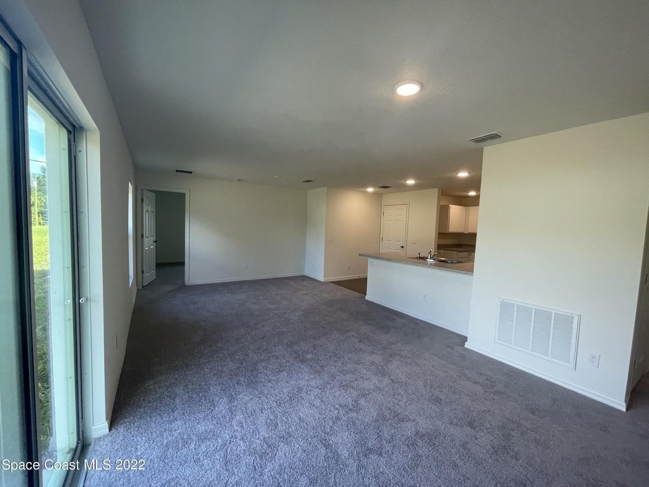 1215 Hastings Rd Sw - Photo 3 of 16