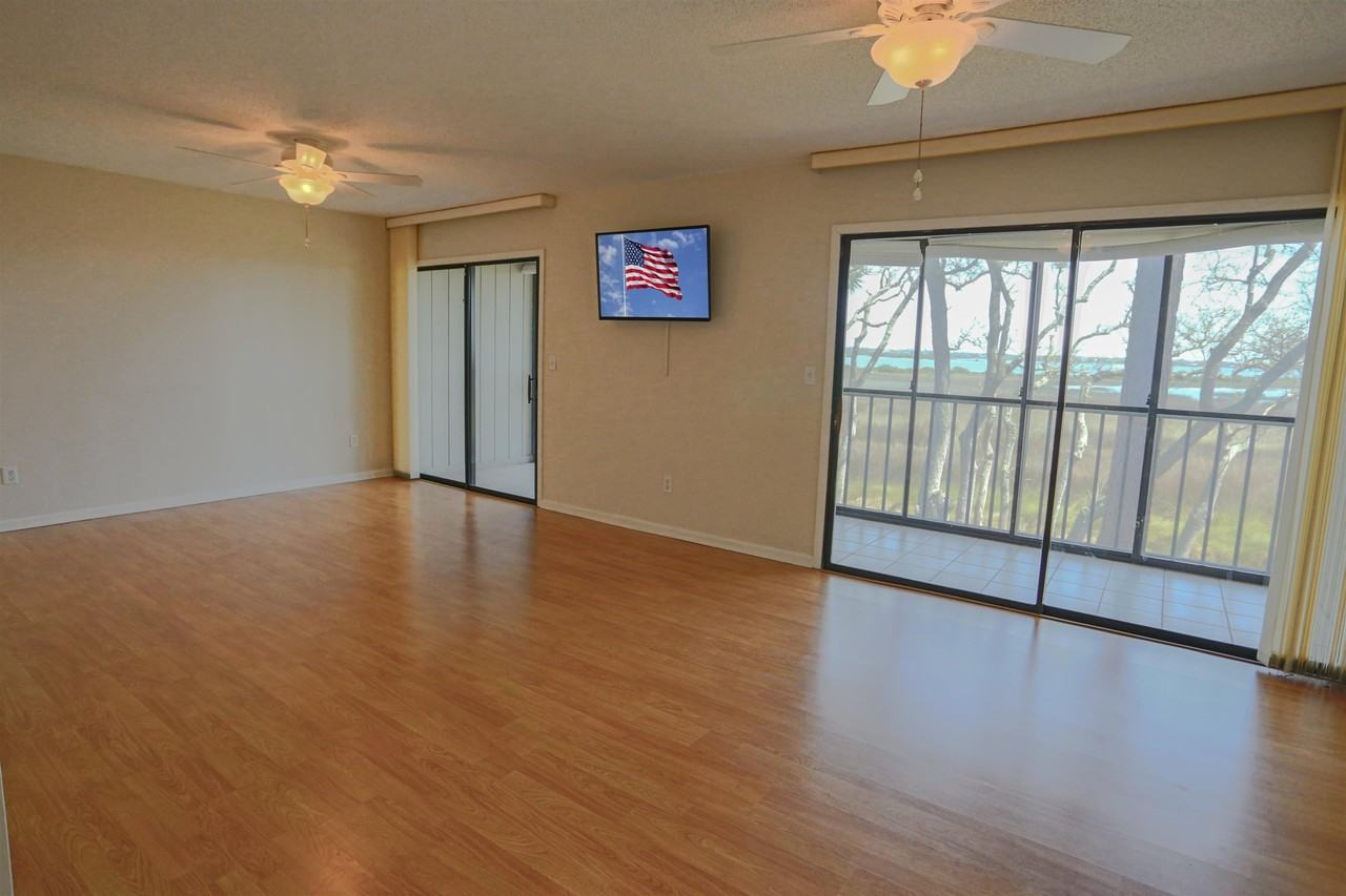 40 Andalusia Ct #40 - Photo 7 of 38