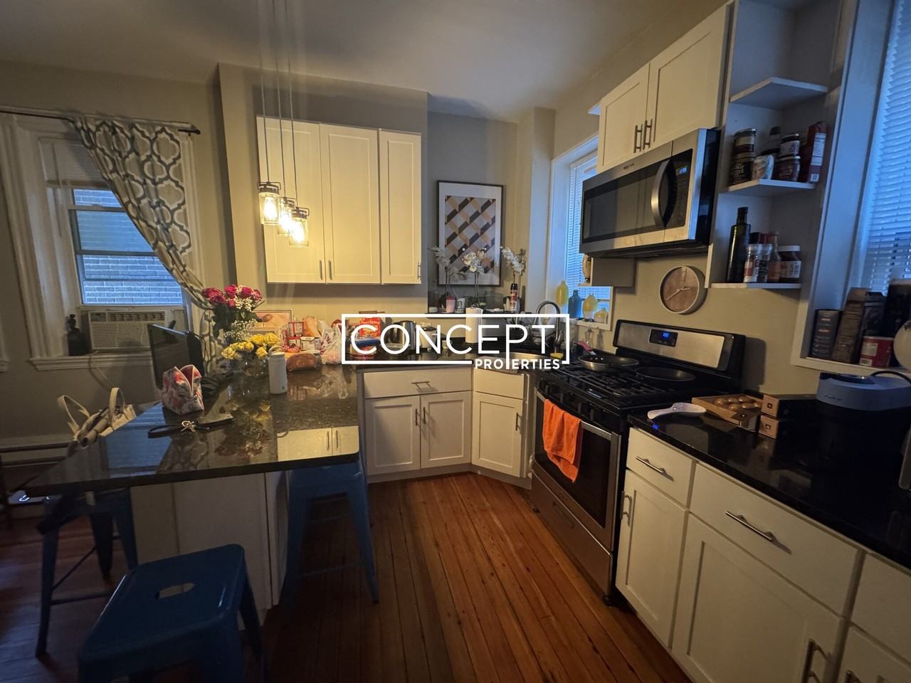 20 Moon St #2 - Photo 2 of 26