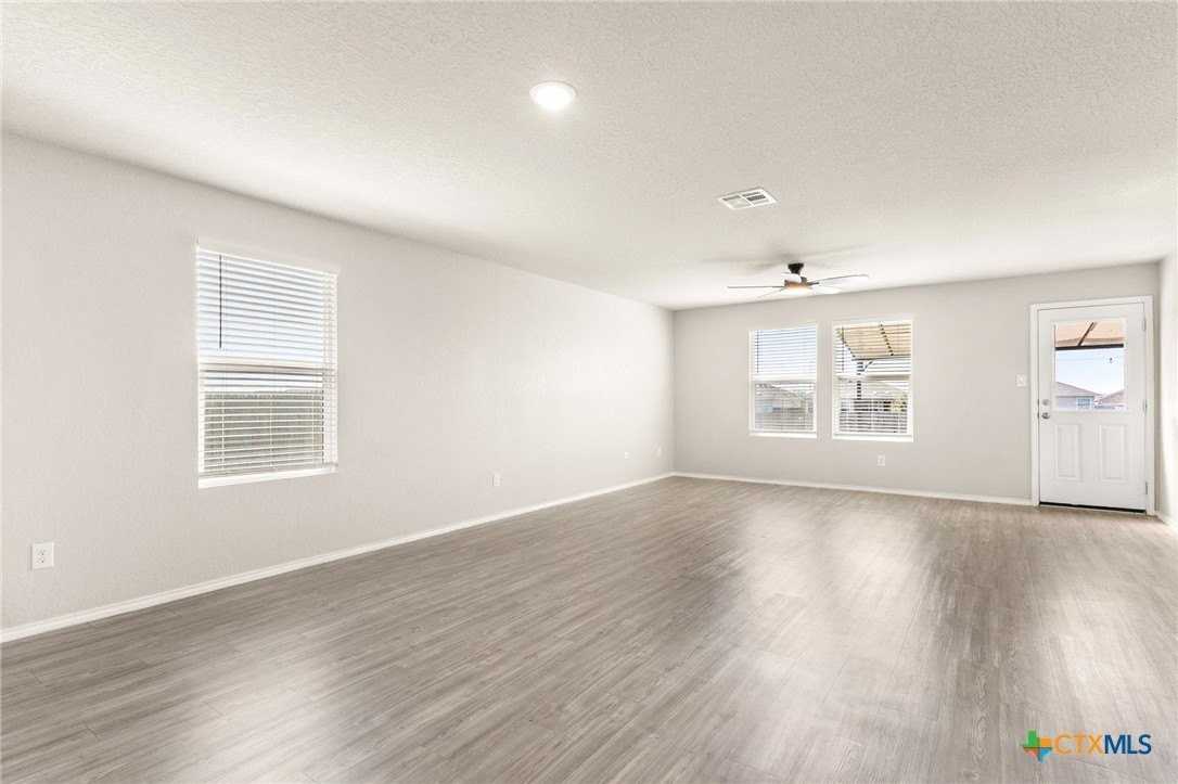 2844 Rosefinch - Photo 2 of 19