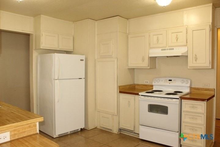 1301 Anna Lee Dr - Photo 4 of 12