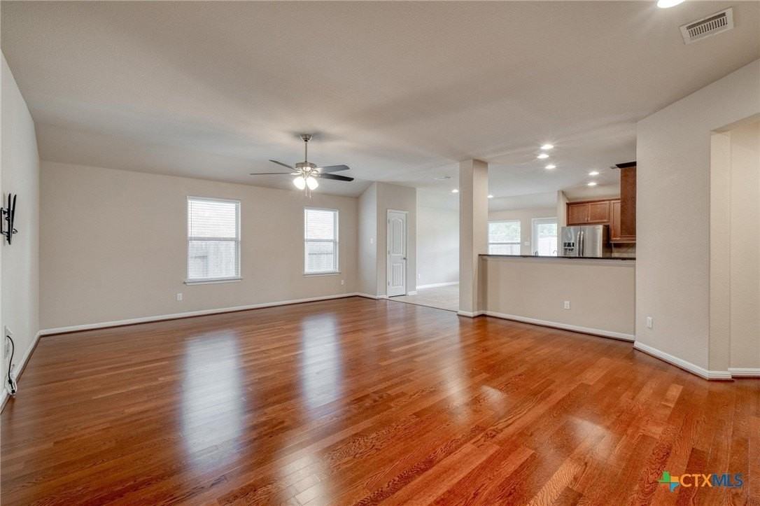 7400 Longford Trl - Photo 7 of 34