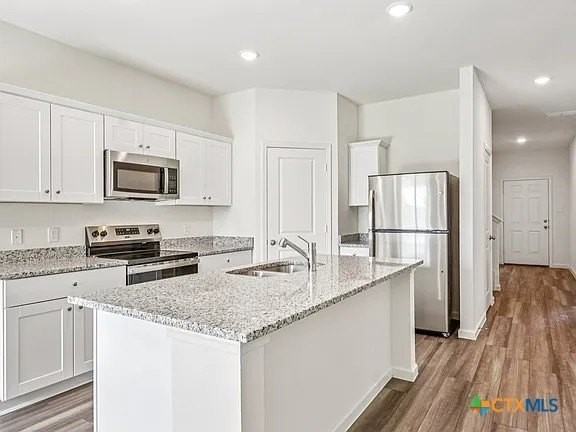 152 Mullin Way - Photo 5 of 20