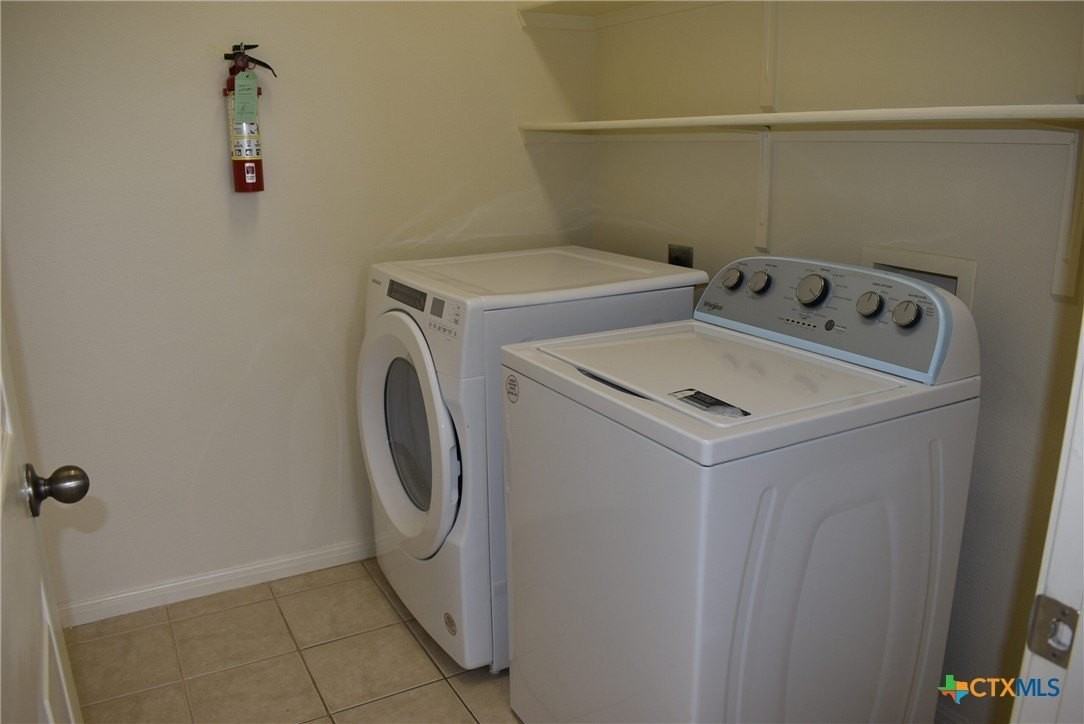 2215 Dry Creek Dr Apt 516 - Photo 4 of 5