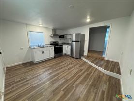 1209 Raymond St - Photo 1 of 1