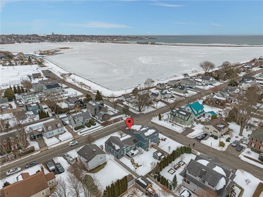 97 Eustis Ave Unit 2 - Photo 2 of 33