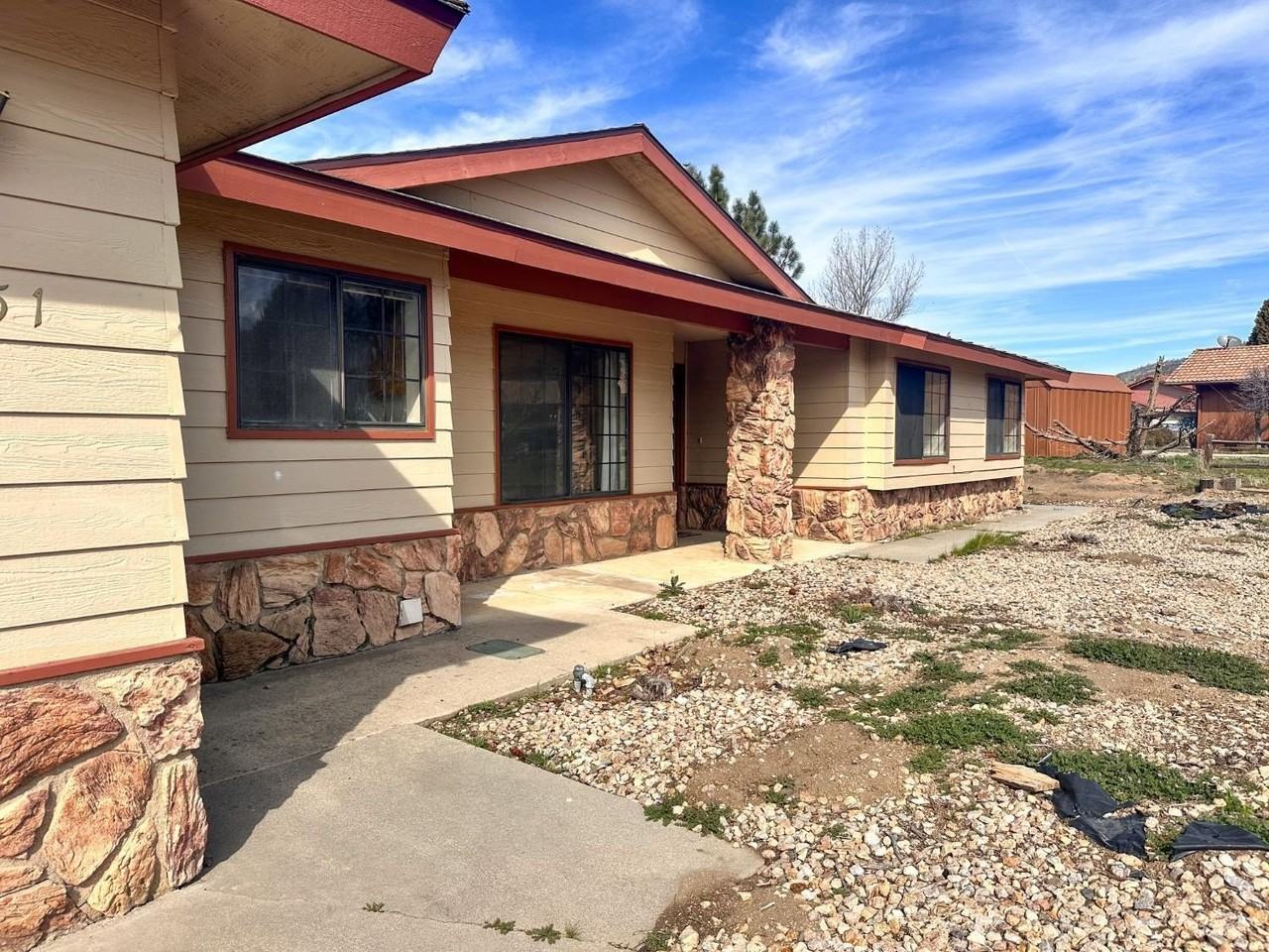 23451 Mashie Ct - Photo 2 of 16