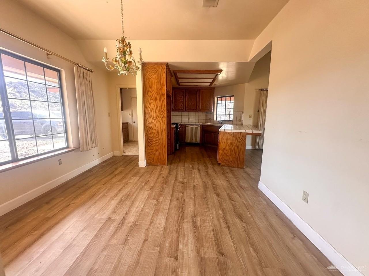 23451 Mashie Ct - Photo 4 of 16