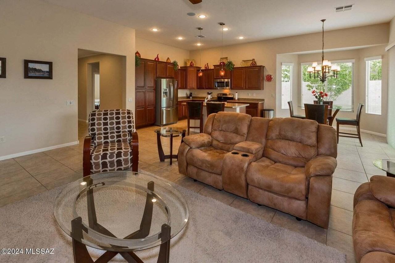 60065 E Arroyo Vista Dr - Photo 6 of 37