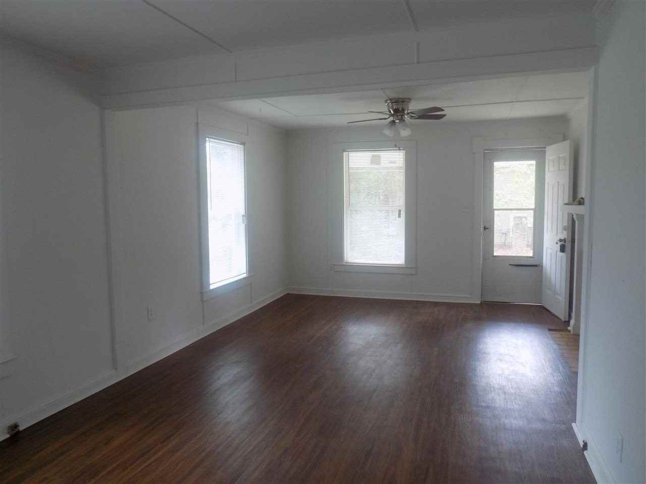 1316 Stone Rd - Photo 3 of 13